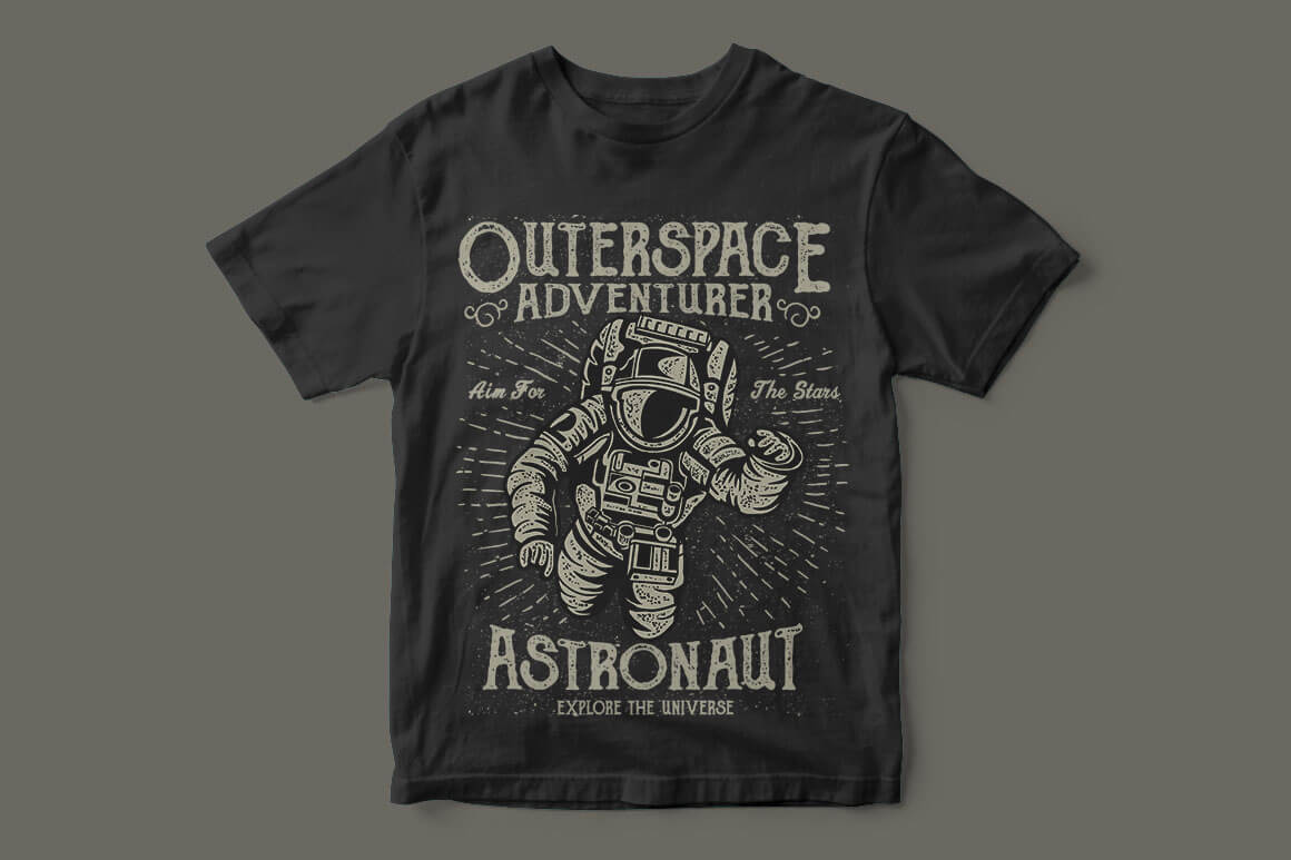 🖤 Premium Unisex T-Shirt – Astronaut